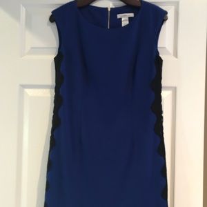 Laundry by Design cobalt blue dress with lace